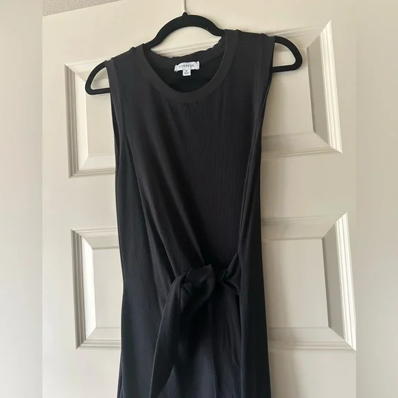 Evereve Aster Ribbed Tank Midi Dress in Black - Picture 5 of 8